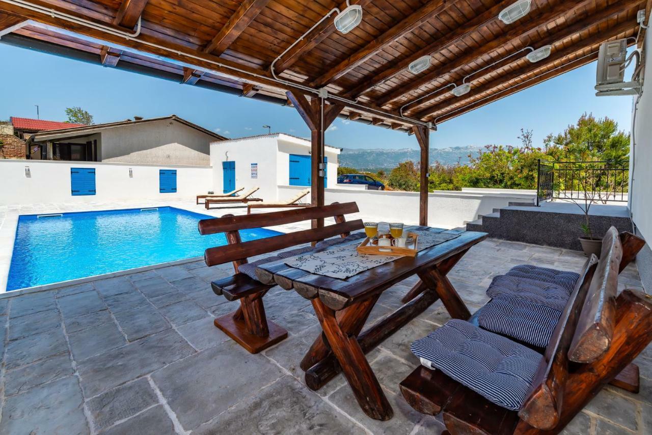 Vitez'S House Novigrad/Knight'S House Novigrad Apartment Novigrad  ภายนอก รูปภาพ